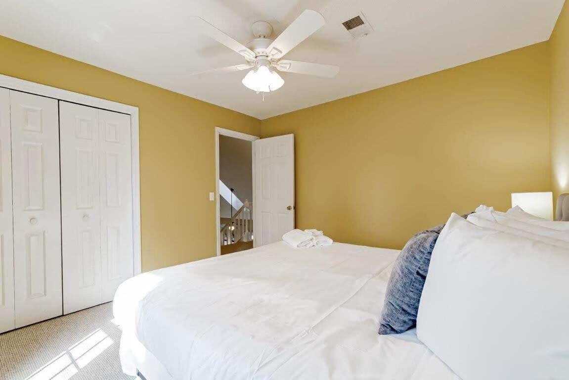 Holiday home Breeze On Inn- Mins To Ft Jackson *